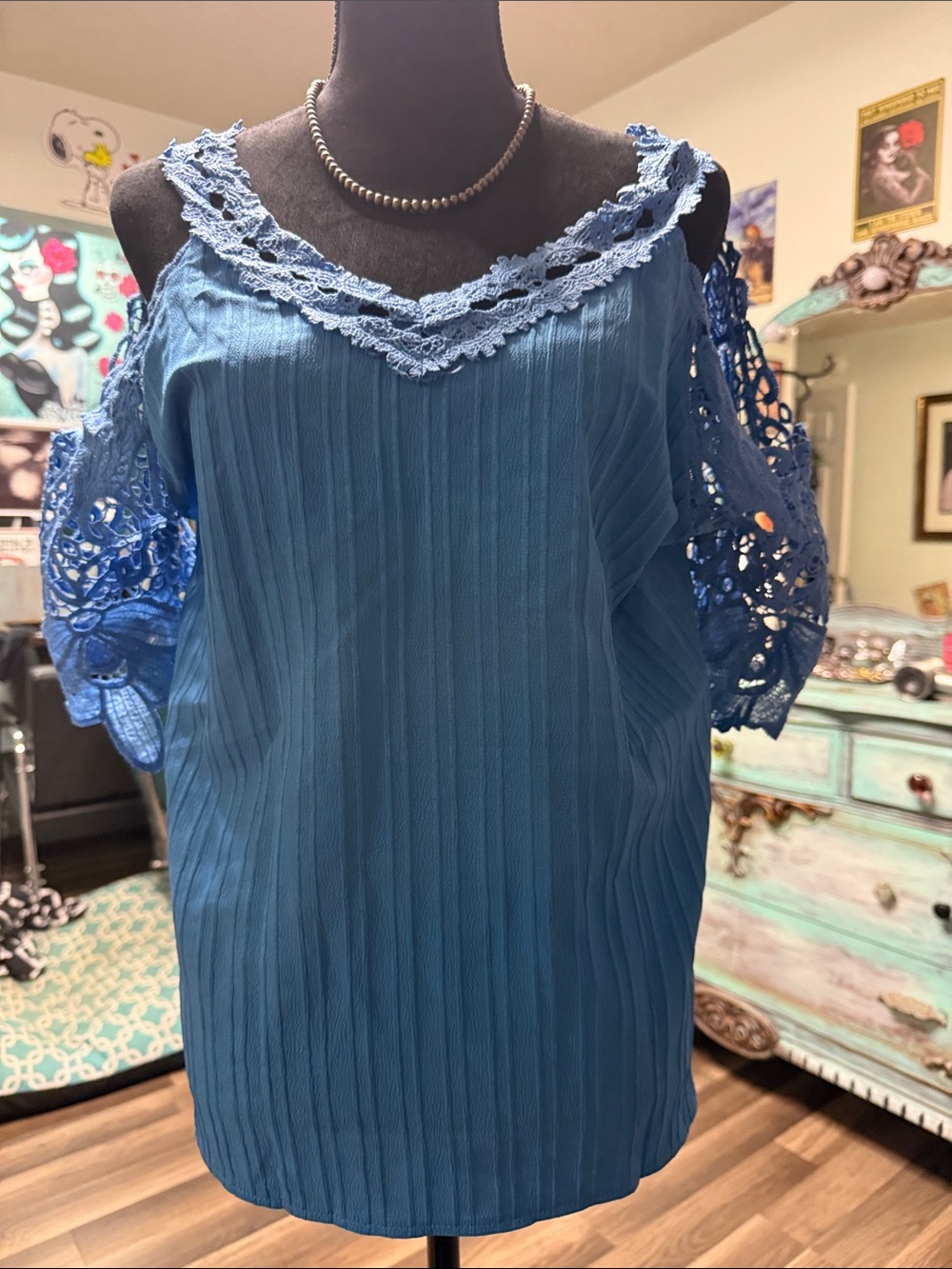 Blue Cold-Shoulder Lace Trim Women's Top